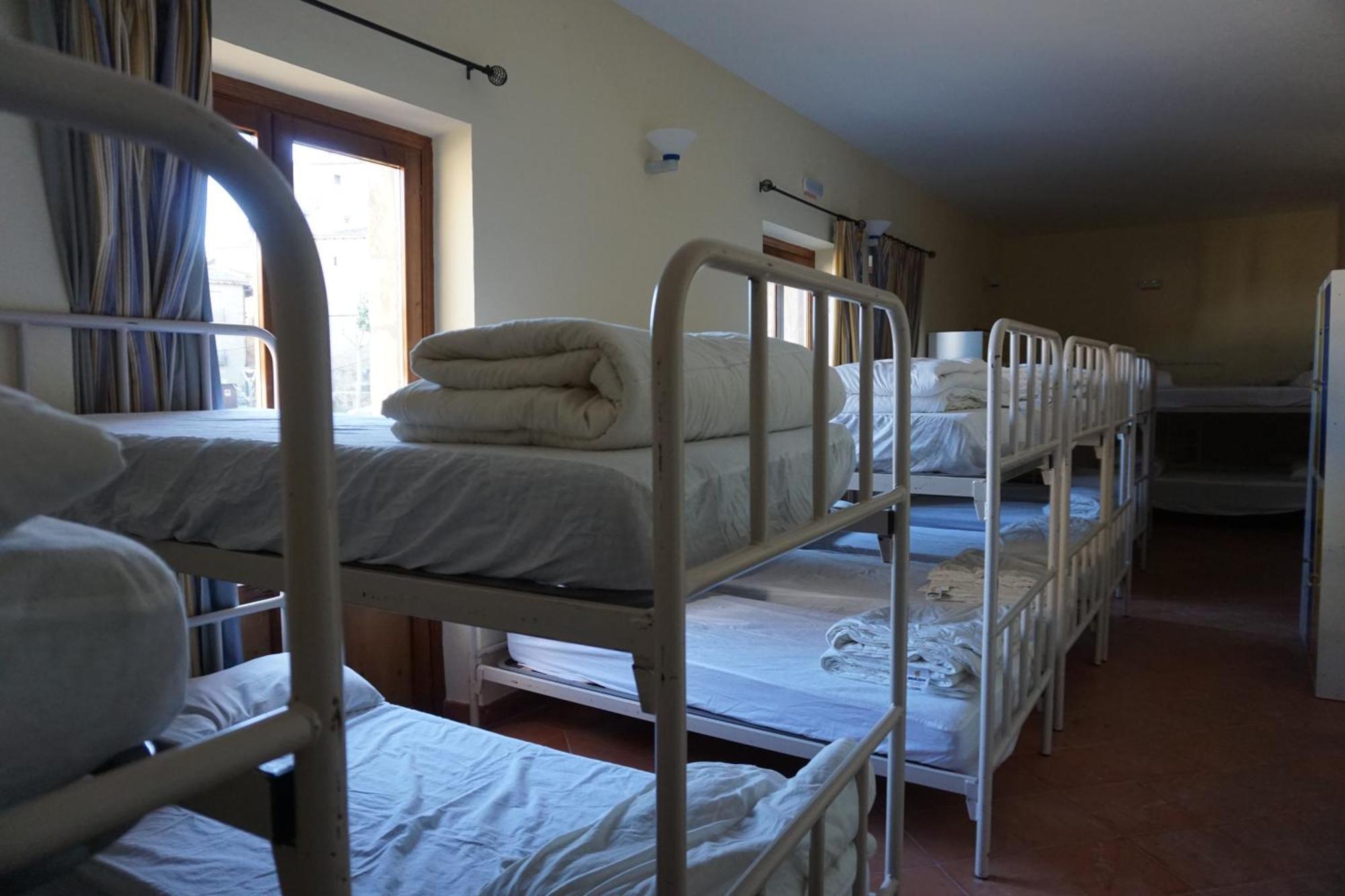 Albergue De Sos Del Rey Catolico Ngoại thất bức ảnh